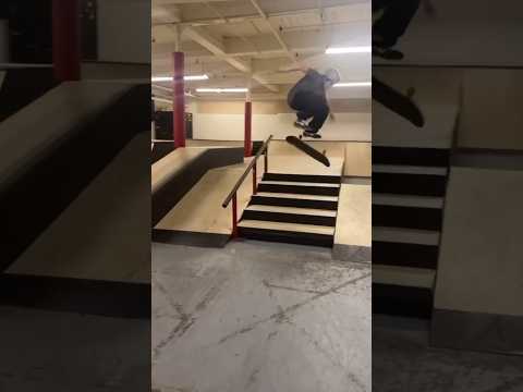 Anders 🔥 #hardflip #lipslide #feeble