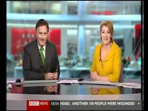 bbc weather reporter shows middle finger and tries to cover by scratching 