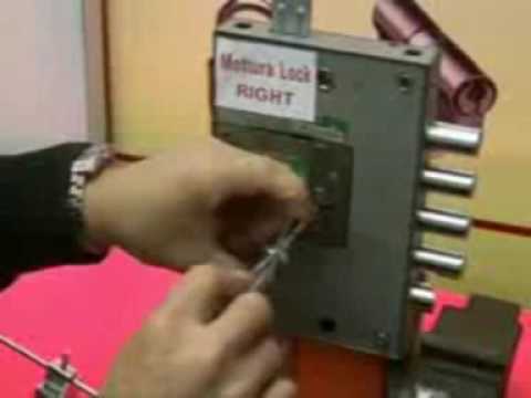Dangerous Information - Lock Picking. Открываем замок алюминевой фольгой.