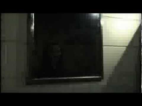 Dark - Whos There Film