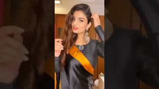 Anveshi Jain Hot In Black Saree