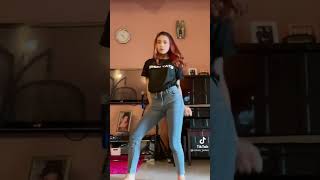 Erisa Puteri Y Body