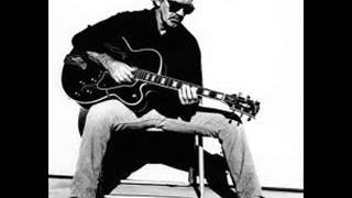 Watch JJ Cale Carry On video