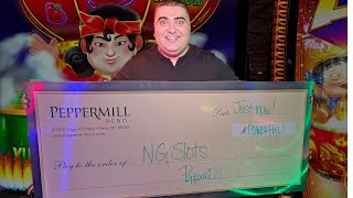 I Won So Big The Casino Had To Pay Me With A Giant Check