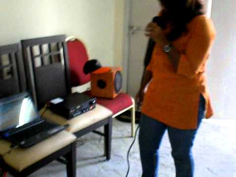 NAMRATA SINGING JAWAN HAI MOHOBBAT HASEEN HAI ZAMANA