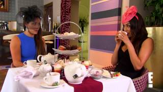 Paige Refuses To Pretend To Enjoy Tea Time With The Bellas Total Divas Preview Clip August 4, 2015
