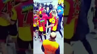 Göztepe Fenerbahçe Maçında İrfan Can Kahveci ile Atakan Çankaya Koridorda Kavga 