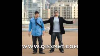 Watch Qissmet Stage The Lights video
