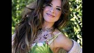 Watch Gloria Trevi Carcajada video
