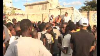 New Worktoday Haiti Relieve Supplies Vs Security Concerns Un Minustah