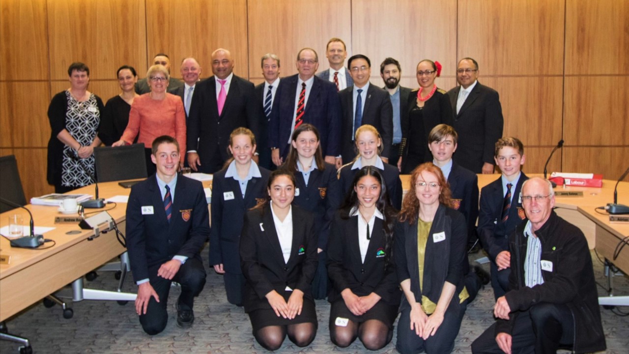 PROJECT REEF LIFE // PARLIAMENT PRESENTATION