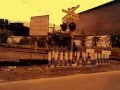 Kereta Api Sri Tanjung dan KRDI Arjuno Ekspress di Stasiun Keboharan (13 Juni 2013)