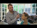 NATURAL MAKE-UP: NAKED BEAUTY WITH WAYNE GOSS