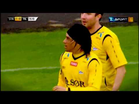 Cristian Bolaños fantastic goal