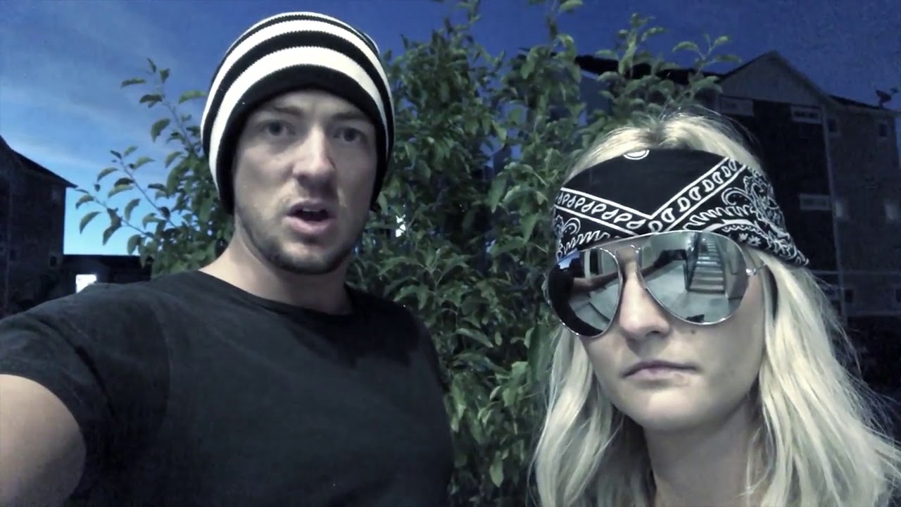 Vlogging