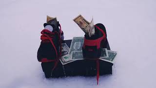 Helga Li Burning Cash And Shoes 4Thewolfx From Instagram