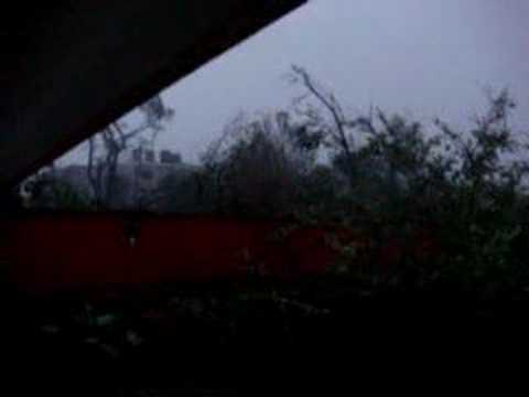 HURACAN EN VIVO huracan en vivo: