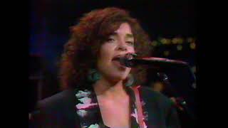 Watch Rosanne Cash Green Yellow And Red video
