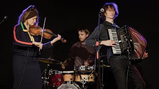 ONE DAY | LOS HOSTES (Live at Lutkoff)