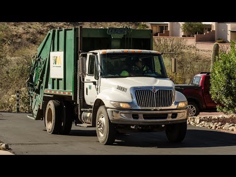 heil garbage truck