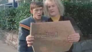 Dumb and Dumberer When Harry Met Lloyd Trailer Dumb and Dumberer When Harry Met Lloyd Trailer