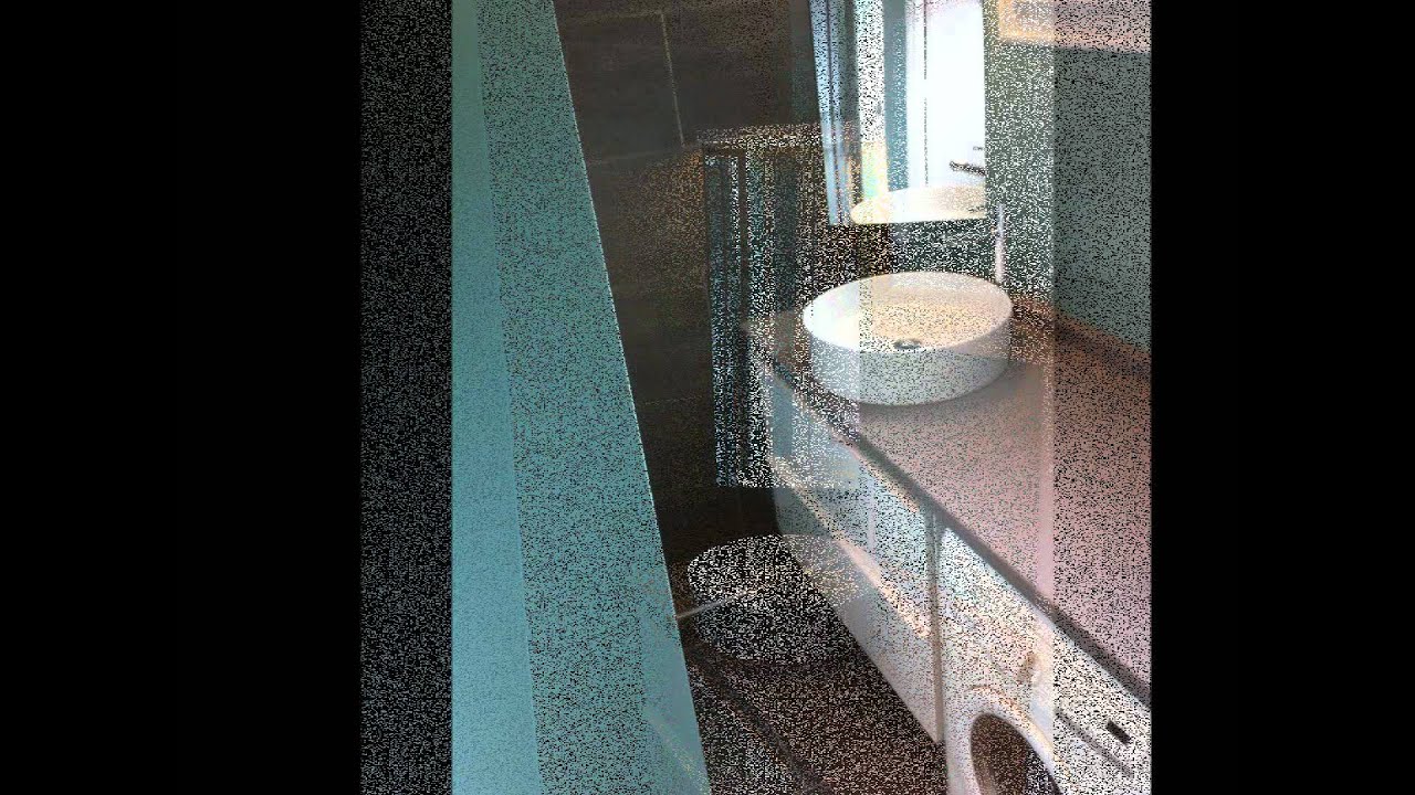 Petite salle de bain moderne avec baignoire avec haute qualité ...