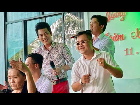 HỒ MINH ĐƯƠNG HÁT TIỆC CƯỚI CHÁU ANH HỒ MINH XUÂN VUI QUÁ CẢ NHÀ CÙNG XEM VUI NHÉ HIHI