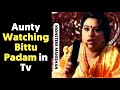 Aunty Watching Bittu Padam in Tv - Golmaal Tamil Movie
