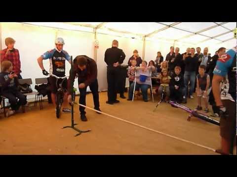 Savage Skills: Fantastic Cycle Stunts 02