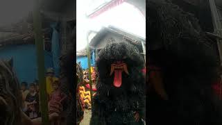 Setan Hitam Lidah Panjang