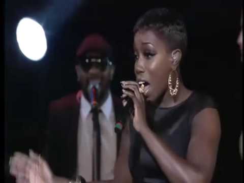 Estelle - American Boy - Live