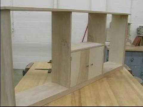 How to Build a Wooden Bookshelf : Building a Bookcase 