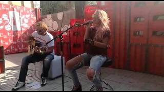 Denise Faro en Casa Coca Cola - Grazie a te