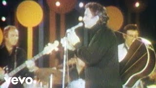 Клип Johnny Cash - A Boy Named Sue