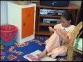 image Pengurusan Diri Memotong Kuku Kaki