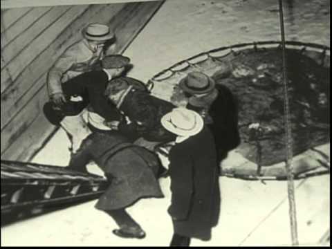 Kerns Hotel Fire - Kerns Hotel Disaster.mpg - YouTube Kerns Hotel Fire - Kerns Hotel Disaster.mpg - YouTube - Jun 17, 2011 ... The Kerns Hotel fire was Lansing's worst disaster--but out of the ashes rose a club that has spent nearly 80 years to ensure the ...