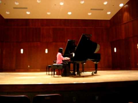 Natalie Yang Playing Waltz in B Minor Chopin