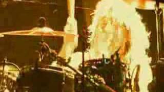 Watch Motorhead Dancing On Your Grave video