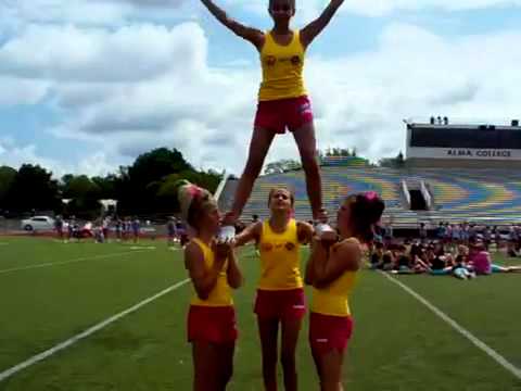 Cheerleaders gone bad