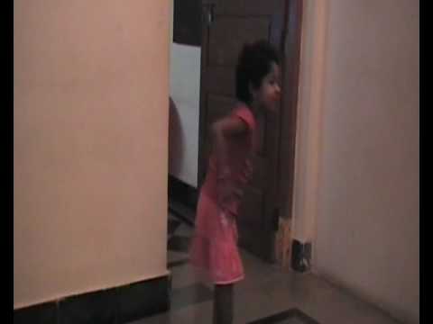 Ringa Ringa song Arya-2