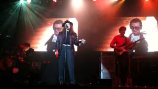 Watch Weird Al Yankovic Cnr video