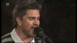 Watch Juanes Dificil video