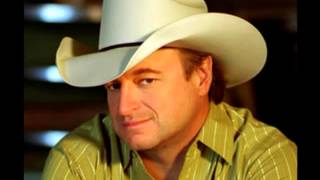 Watch Mark Chesnutt Blame It On Texas video