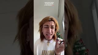 Mi̇ka Raun Yeni̇ Ti̇ktok Vi̇deosu
