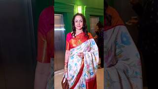 Dharmendra Himself Goes To Buy A Saree For Hema Malini For Karva Chauth