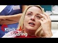 Extrem seltenes Bakterium: Lehrerin bekommt bizarre Diagnose | Klinik am Südring | SAT.1 TV