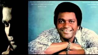 Watch Charley Pride Yonder Comes A Sucker video