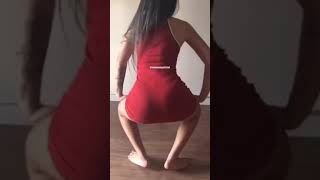 Mc Henny Dançando