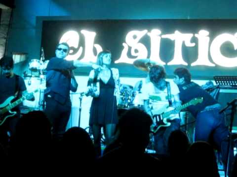 The Mills ft. Carolina Guerra - Meet me Halfway (BEP) Poker Face (Gaga)