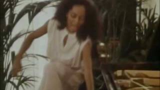 Watch Diana Ross My Old Piano video